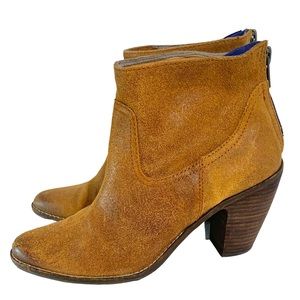 DV Dolce Vita Leather Peekaboo Zip Back Booties Sz 10